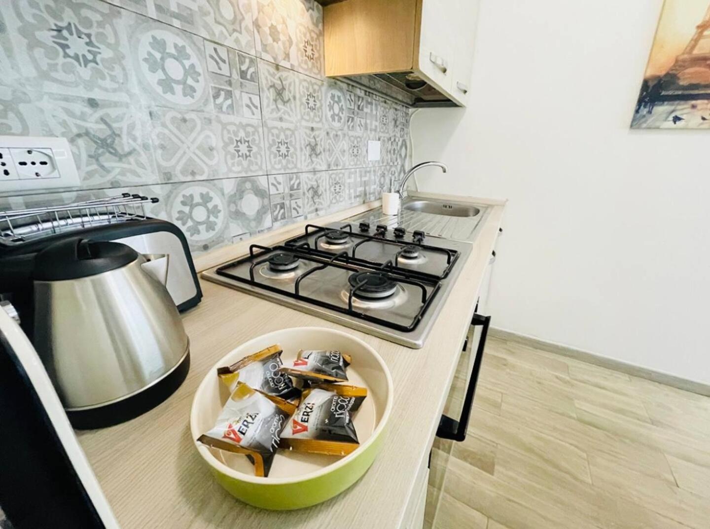 Porta Palazzo 15 Min - Suite Con Netflix & Wi-Fi Turin Extérieur photo